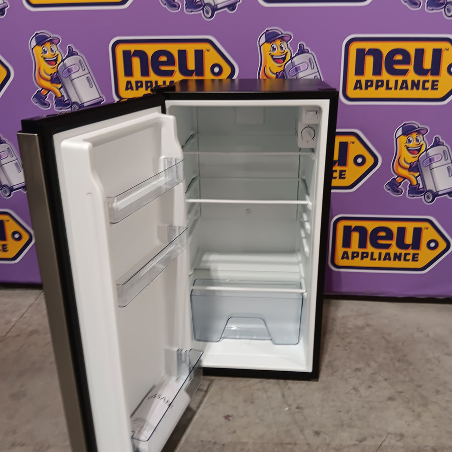 Vissani 3.2 cu. ft. Mini Refrigerator in Stainless Steel, ENERGY STAR HVAR32SE - Open Box