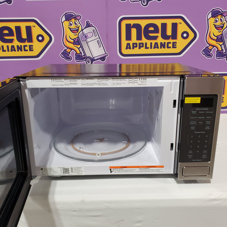 GE® 1.6 Cu. Ft. Countertop Microwave Oven in Stainless Steel GCST16S1WSS - Open Box (Copy)
