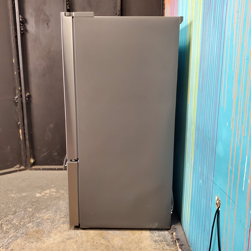 Pictures of Stainless Steel ENERGY STAR Kenmore Elite 30.6 cu. ft. 3 Door French Door Refrigerator with Exterior Ice and Water - Scratch & Dent - Moderate - Neu Appliance Outlet - Discount Appliance Outlet in Austin, Tx