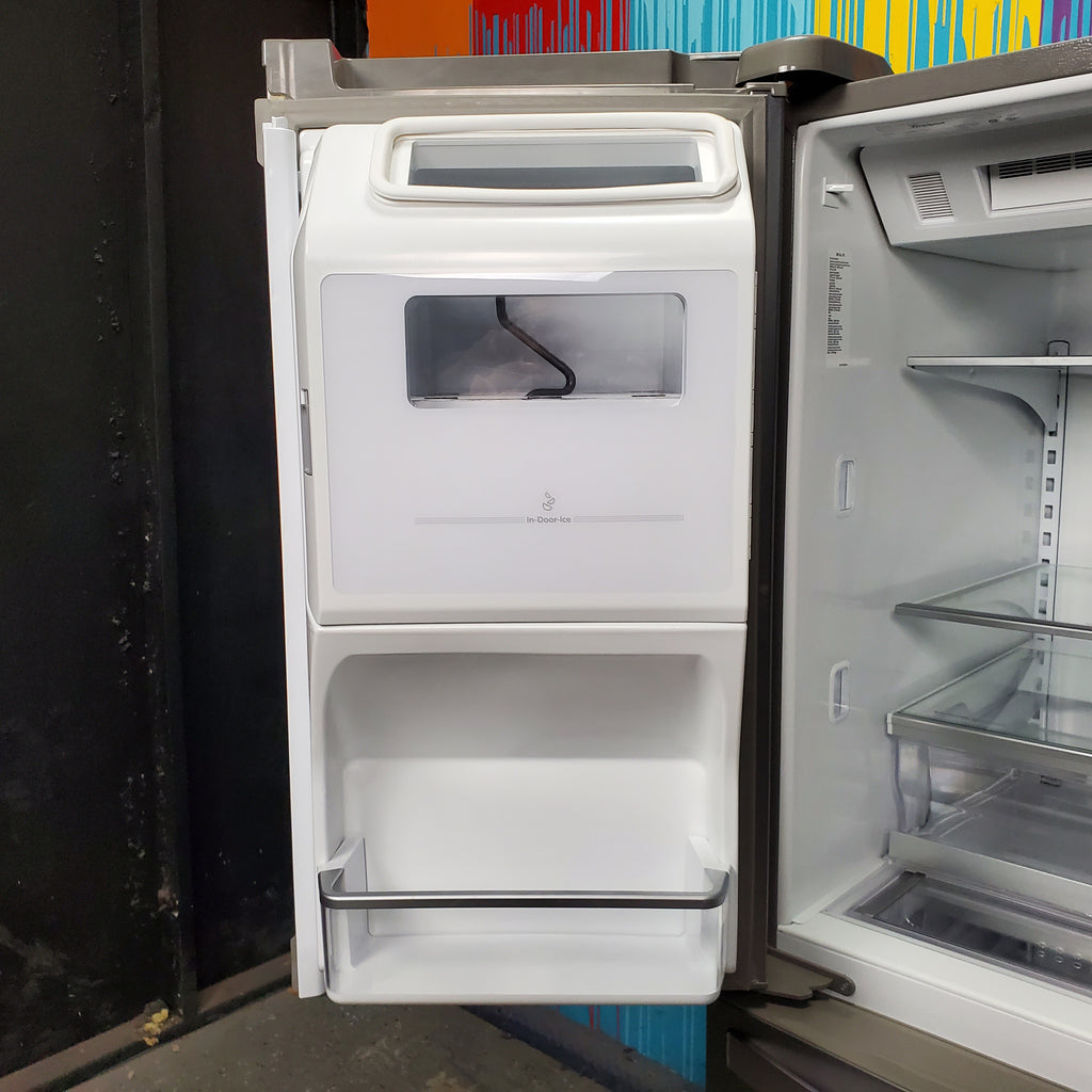 Pictures of Stainless Steel ENERGY STAR Whirlpool 26.2 cu. ft. 4 Door Refrigerator French Door with In Door Ice and Water Dispenser - Scratch & Dent - Minor - Neu Appliance Outlet - Discount Appliance Outlet in Austin, Tx