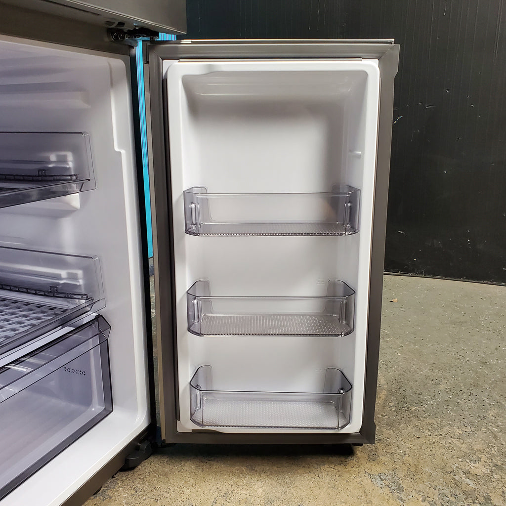Pictures of Fingerprint Resistant Stainless Steel ENERGY STAR Samsung 29 cu. ft. Smart 4 Door Flex Refrigerator with Beverage Center- Scratch & Dent - Minor - Neu Appliance Outlet - Discount Appliance Outlet in Austin, Tx