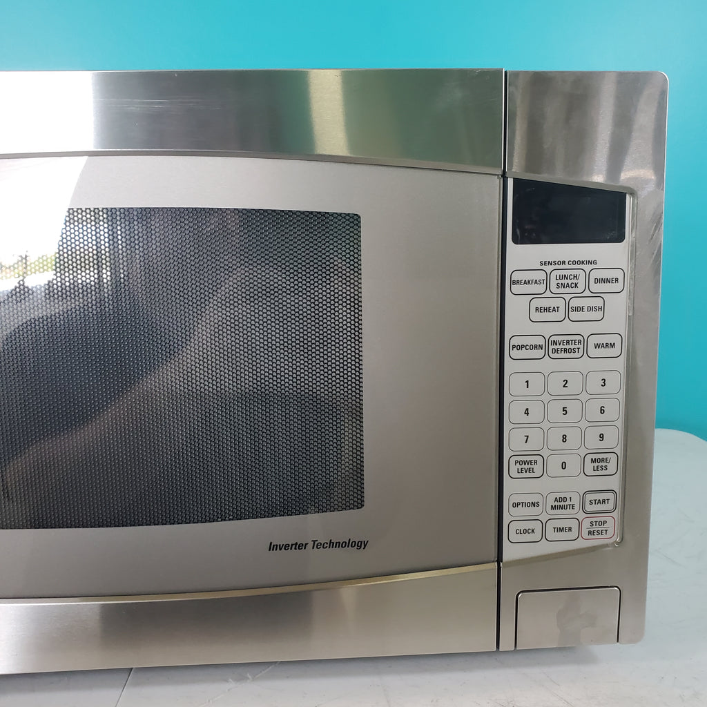 Pictures of Stainless Steel GE. 2.2 cu. ft. Countertop Microwave Oven with Inverter Defrost Technology - Open Box - Neu Appliance Outlet - Discount Appliance Outlet in Austin, Tx