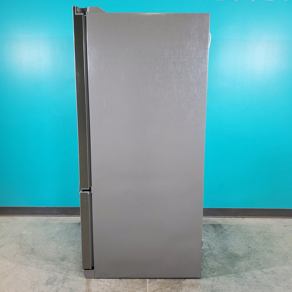 Pictures of Fingerprint-Resistant Stainless Steel ENERGY STAR Whirlpool 26.8 cu. ft. Door 3 French Door Refrigerator with Dual Ice Makers - Scratch & Dent - Minor - Neu Appliance Outlet - Discount Appliance Outlet in Austin, Tx