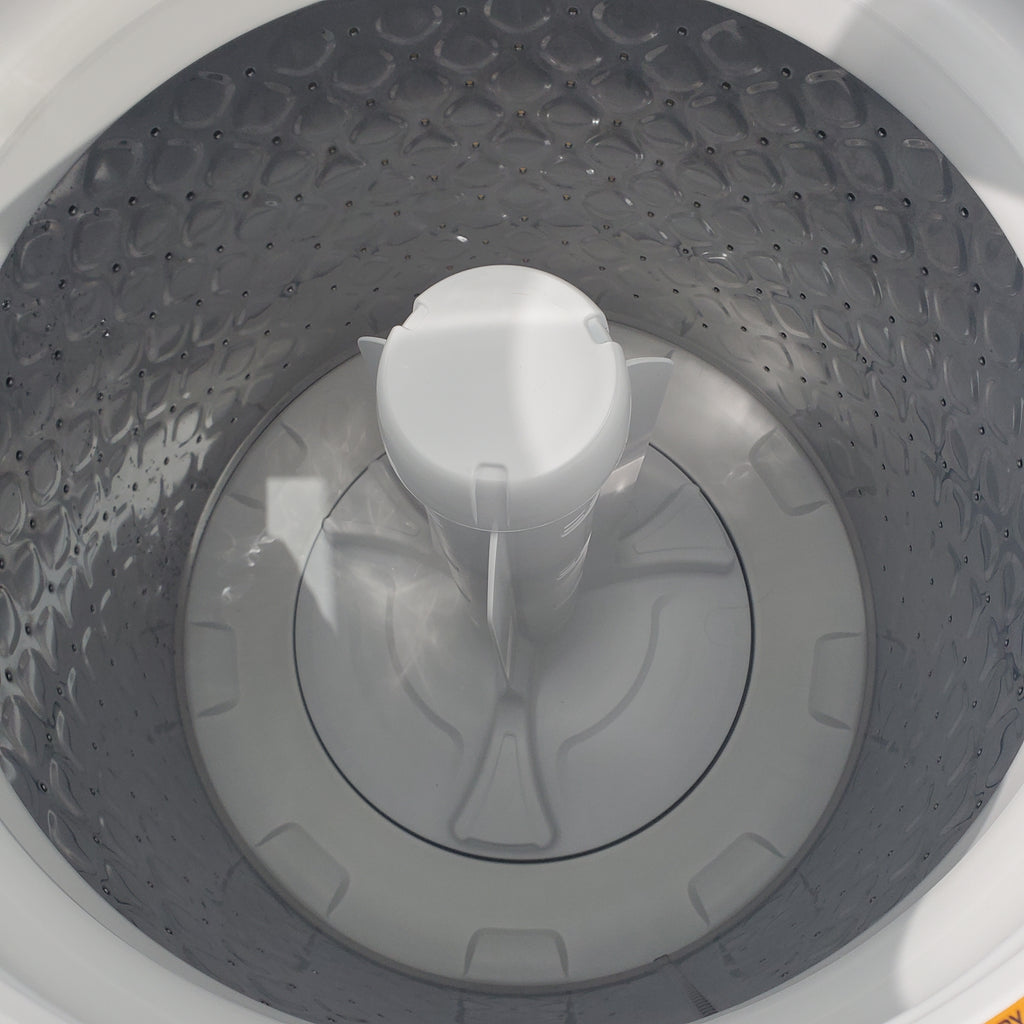 Pictures of Frigidaire Stacked Laundry Center with 3.9 cu ft Capacity Washer and 5.6 cu ft Electric Dryer with Maxfill Option- Scratch & Dent - Minor - Neu Appliance Outlet - Discount Appliance Outlet in Austin, Tx