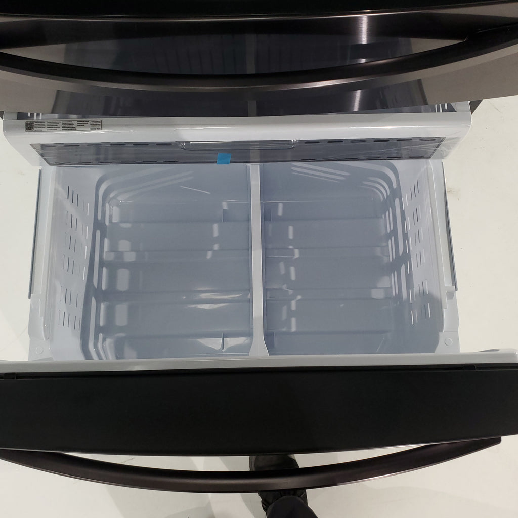 Pictures of Fingerprint-Resistant Black Stainless Steel ENERGY STAR Samsung 27.8 cu. ft. 4 Door French Door Refrigerator with Door-in-Door - Scratch & Dent - Major - Neu Appliance Outlet - Discount Appliance Outlet in Austin, Tx