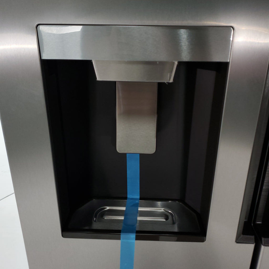 Pictures of Fingerprint Resistant Stainless Steel Midea 26.3 cu. ft. Side by Side Refrigerator with Water and Ice Dispenser - Scratch & Dent - Minor - Neu Appliance Outlet - Discount Appliance Outlet in Austin, Tx