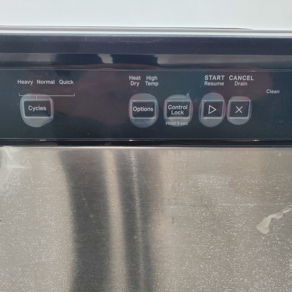 Pictures of Standard 24 in Width Stainless Steel ENERGY STAR Whirlpool Built In Dishwasher with 1-Hour Wash Cycle - Scratch & Dent - Minor - Neu Appliance Outlet - Discount Appliance Outlet in Austin, Tx