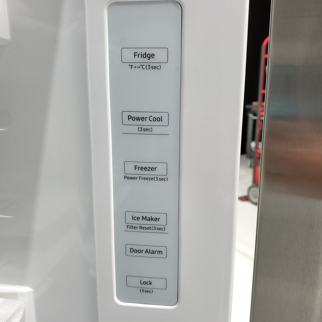Pictures of Fingerprint Resistant Stainless Steel ENERGY STAR Samsung 27.4 cu. ft. Side by Side Refrigerator with Exterior Water and Ice Dispenser - Scratch & Dent - Moderate - Neu Appliance Outlet - Discount Appliance Outlet in Austin, Tx
