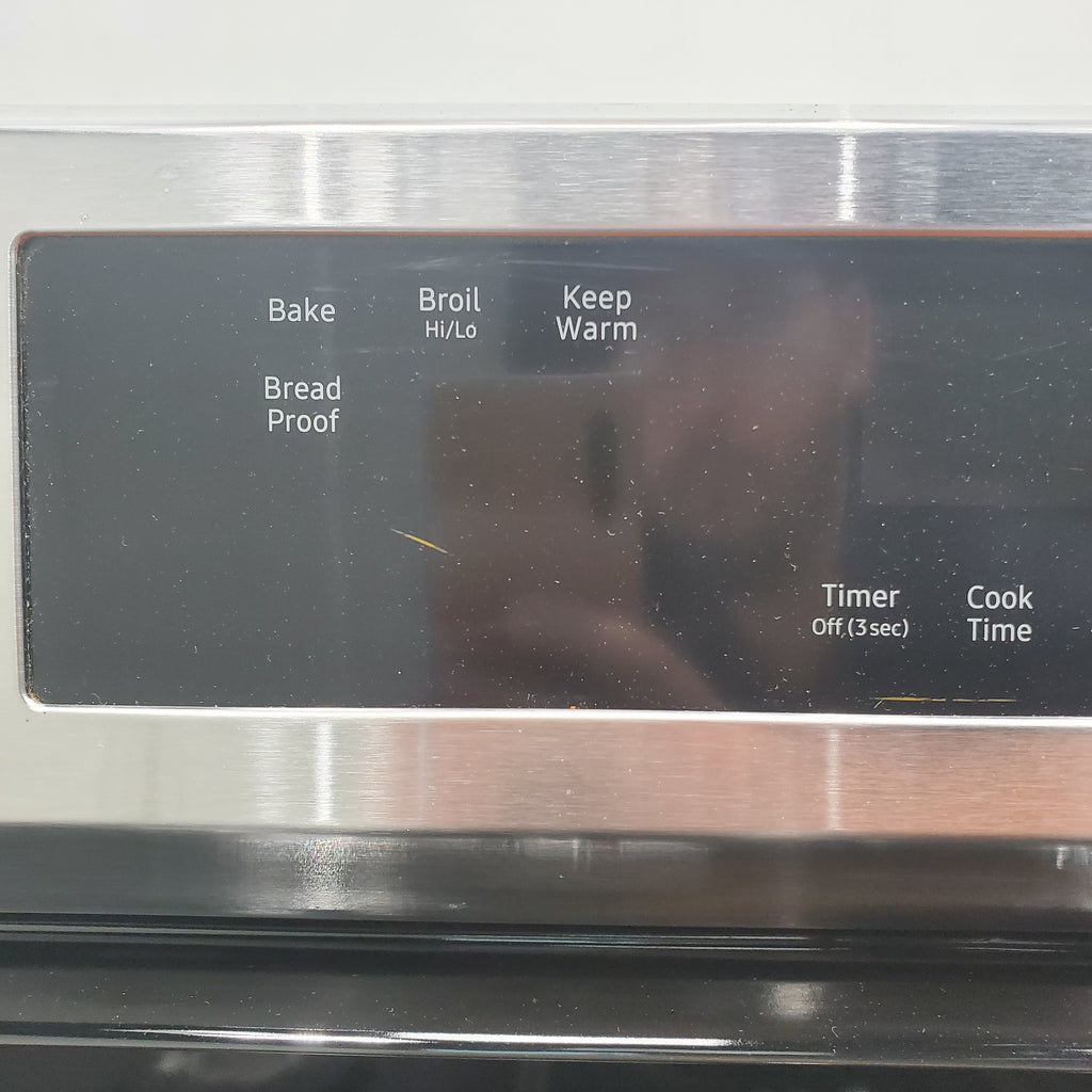 Pictures of Stainless Steel Samsung 6.0 cu. ft. 5 Burner Freestanding Gas Range with Integrated Griddle - Scratch & Dent - Major - Neu Appliance Outlet - Discount Appliance Outlet in Austin, Tx