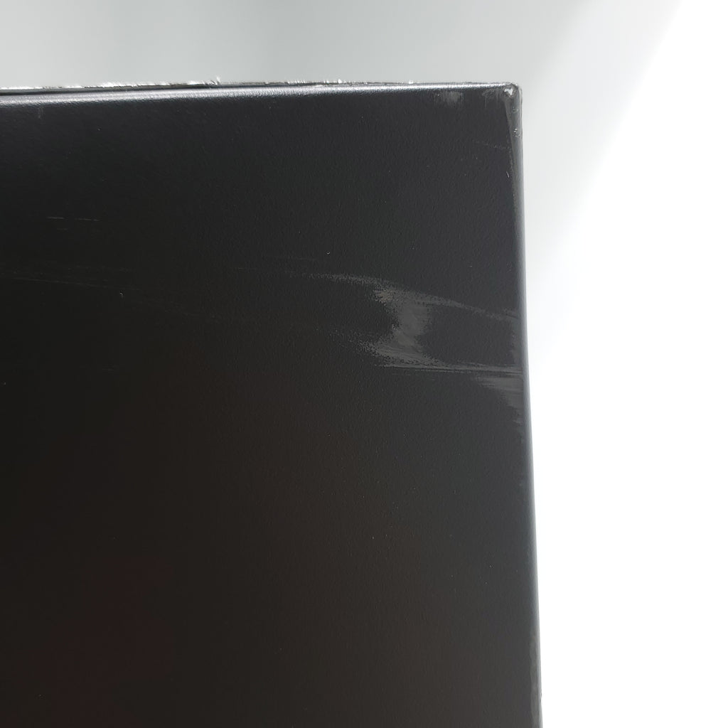 Pictures of Crystal Mirror Finish Samsung Bespoke AirDresser with Steam Refresh - Scratch & Dent - Major - Neu Appliance Outlet - Discount Appliance Outlet in Austin, Tx