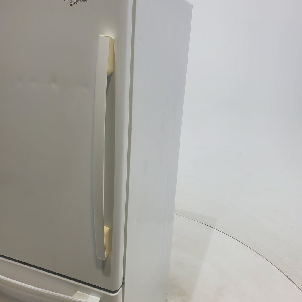 Pictures of ENERGY STAR Whirlpool 21.9 cu. ft. Bottom Freezer Refrigerator with Automatic Icemaker - Neu Appliance Outlet - Discount Appliance Outlet in Austin, Tx