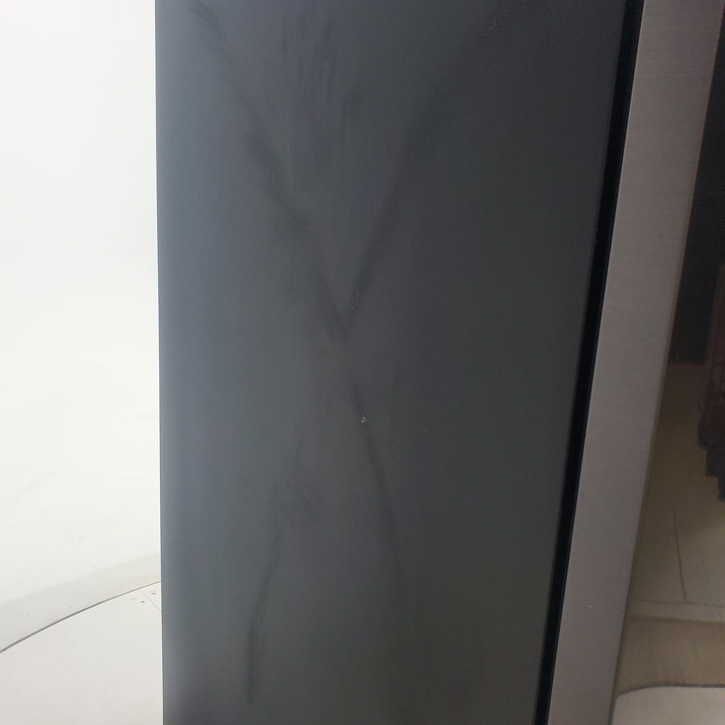 Pictures of Fingerprint Resistant Black Stainless Steel ENERGY STAR Samsung 28.2 cu. ft. Capacity 3 Door French Door Refrigerator with Internal Ice Maker - Scratch & Dent - Major - Neu Appliance Outlet - Discount Appliance Outlet in Austin, Tx