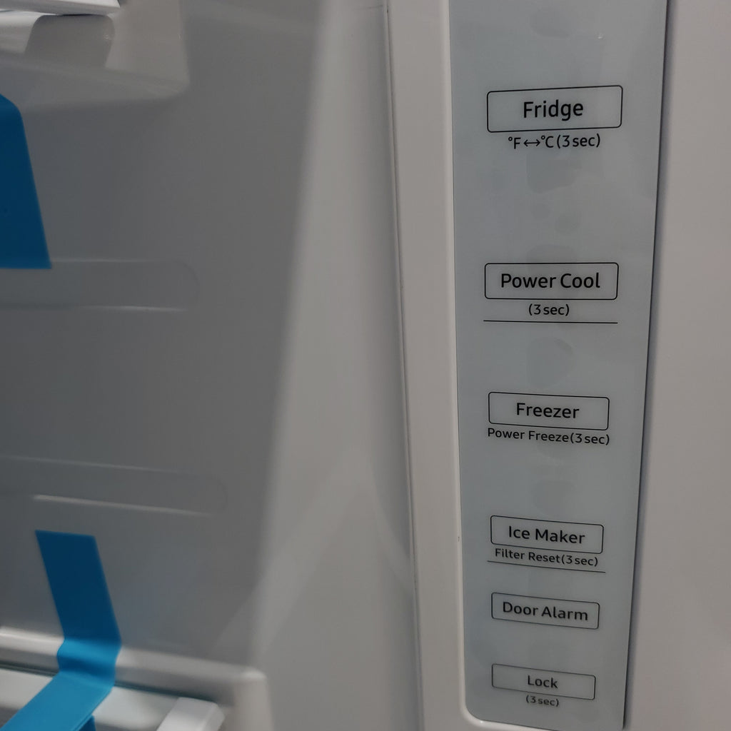 Pictures of Fingerprint Resistant Stainless Steel ENERGY STAR Samsung 27.4 cu. ft. Side by Side Refrigerator with Exterior Water and Ice Dispenser - Scratch & Dent - Moderate - Neu Appliance Outlet - Discount Appliance Outlet in Austin, Tx