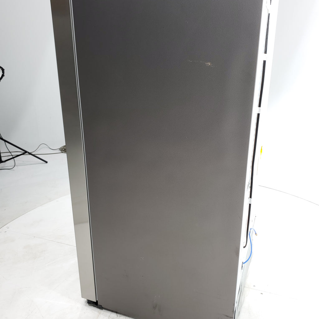 Pictures of Fingerprint Resistant Stainless Steel ENERGY STAR Samsung 27.4 cu. ft. Side by Side Refrigerator with Exterior Water and Ice Dispenser - Scratch & Dent - Moderate - Neu Appliance Outlet - Discount Appliance Outlet in Austin, Tx