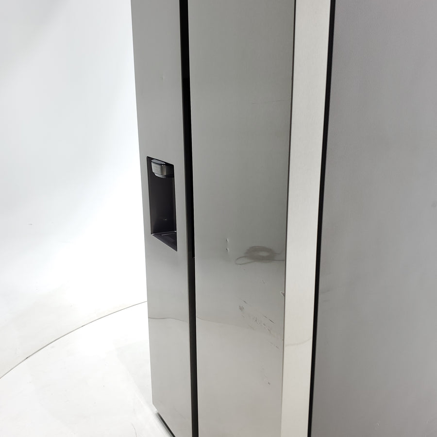 Fingerprint Resistant Stainless Steel ENERGY STAR Samsung 27.4 cu. ft. Side by Side Refrigerator with Exterior Water and Ice Dispenser - Scratch & Dent - Moderate