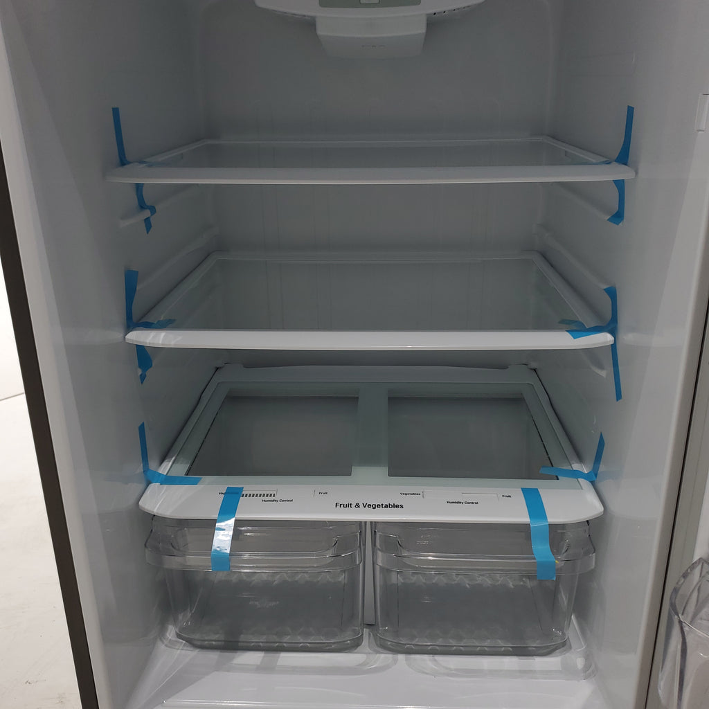 Pictures of 30" Wide Stainless Steel ENERGY STAR LG 20.2 cu. ft. Top Freezer Refrigerator with Reversible Door - Certified Refurbished - Neu Appliance Outlet - Discount Appliance Outlet in Austin, Tx