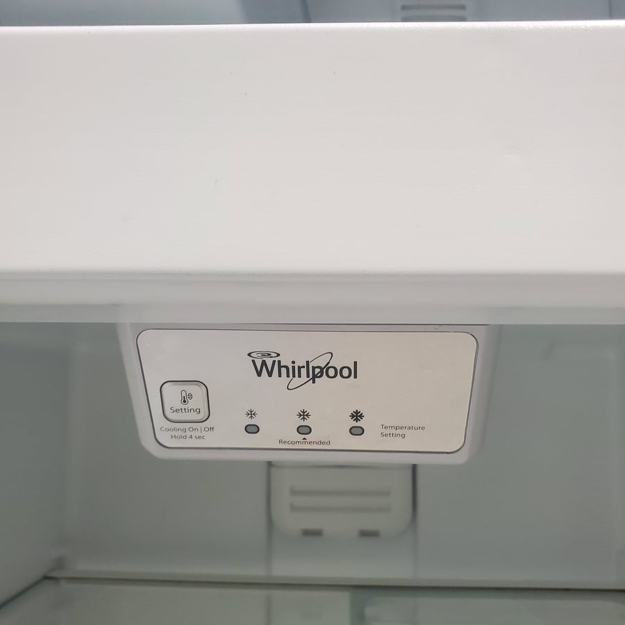 30 in. Wide White Whirlpool 18.2 cu. ft. Top Freezer Refrigerator with Icemaker - Certified Refurbished