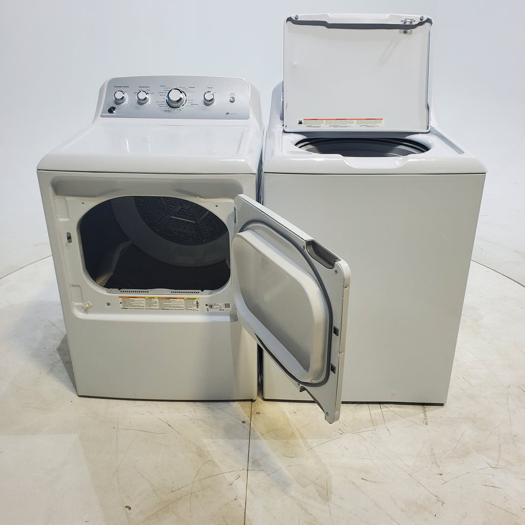 Pictures of ENERGY STAR GE  4.4 cu. ft. Top Load Washing Machine with Infusor Wash System and 7.2 cu. ft. Electric Dryer with HE Sensor Dry - Certified Refurbished - Neu Appliance Outlet - Discount Appliance Outlet in Austin, Tx