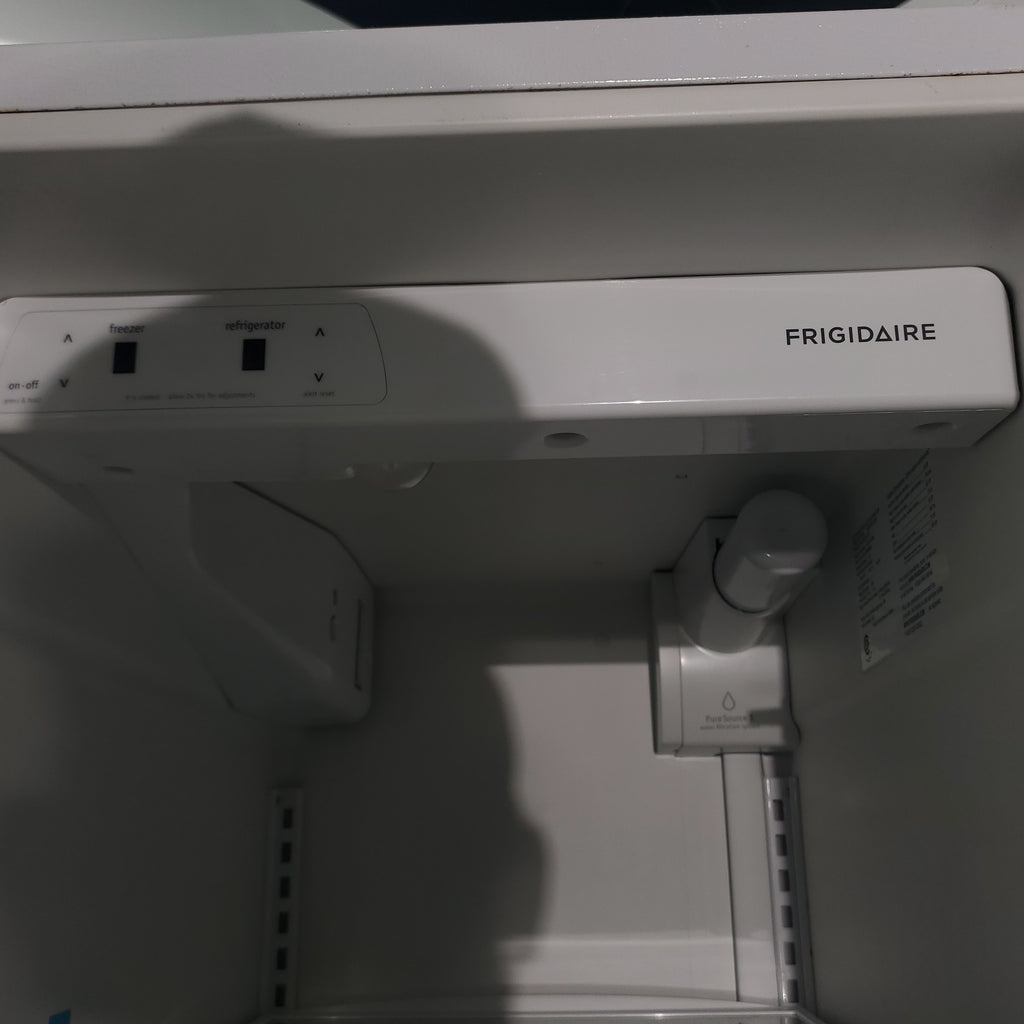 Pictures of White Frigidaire 25.6 cu. ft. Side by Side Refrigerator with External Water and Ice Dispenser - Certified Refurbished - Neu Appliance Outlet - Discount Appliance Outlet in Austin, Tx