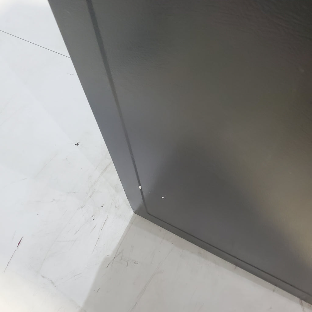 Pictures of Stainless Steel Whirlpool 4.8 cu. ft. 4 Burner Freestanding Electric Range with Ceramic Glass Cooktop - Certified Refurbished - Neu Appliance Outlet - Discount Appliance Outlet in Austin, Tx