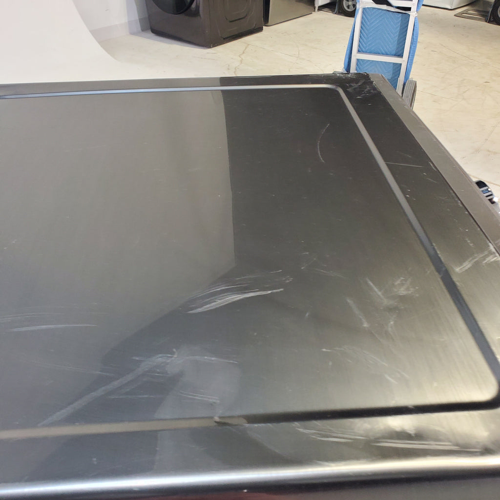 Pictures of Platinum Samsung 7.5 cu. ft. Front Load Electric Dryer with Steam - Scratch & Dent - Minor - Neu Appliance Outlet - Discount Appliance Outlet in Austin, Tx