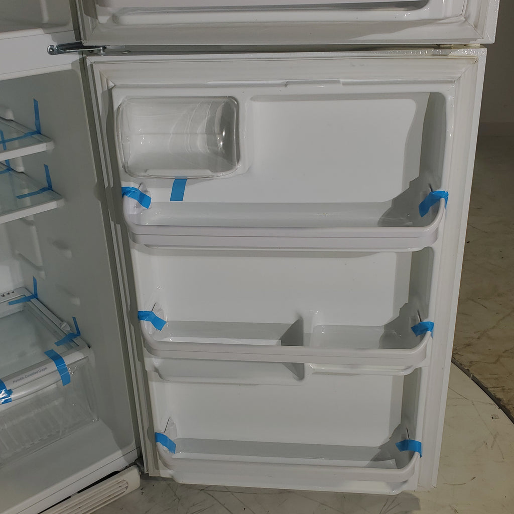 Pictures of 30" Wide Kenmore 18 cu ft White Top and Bottom Refrigerator with Adjustable  Glass Shelving - Certified Refurbished - Neu Appliance Outlet - Discount Appliance Outlet in Austin, Tx