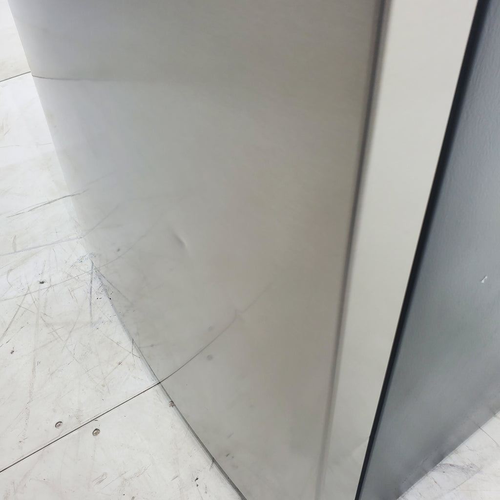 Pictures of 30" Wide Easy Care Stainless Steel Frigidaire 18.3 cu. ft. Top Freezer Bottom Refrigerator with EvenTemp Cooling System - Scratch and Dent - Moderate - Neu Appliance Outlet - Discount Appliance Outlet in Austin, Tx