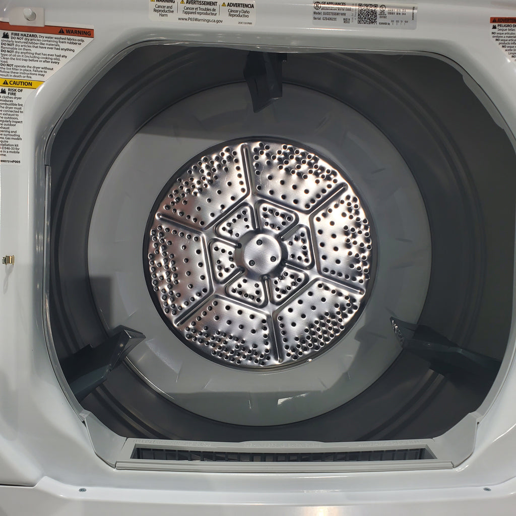 Pictures of GE 3.8 cu. ft. Laundry Center Washer and 5.9 cu. ft. Electric Dryer with Electro-Mechanical Rotary Dial Controls - Certified Refurbished - Neu Appliance Outlet - Discount Appliance Outlet in Austin, Tx