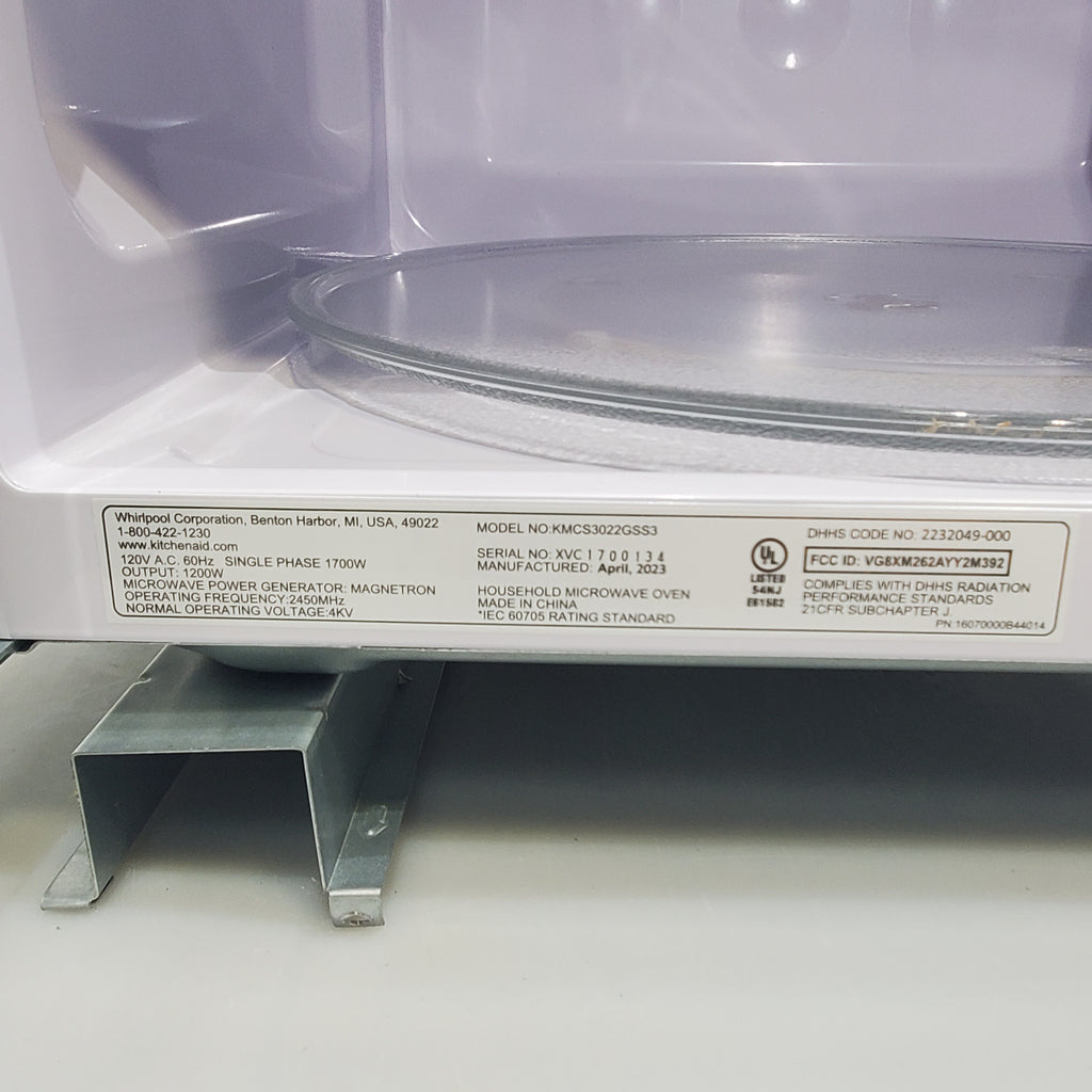 Pictures of KitchenAid 1200 Watt 2.2 Cu. Ft. Stainless Steel Countertop Microwave - Scratch and Dent - Minor - Neu Appliance Outlet - Discount Appliance Outlet in Austin, Tx