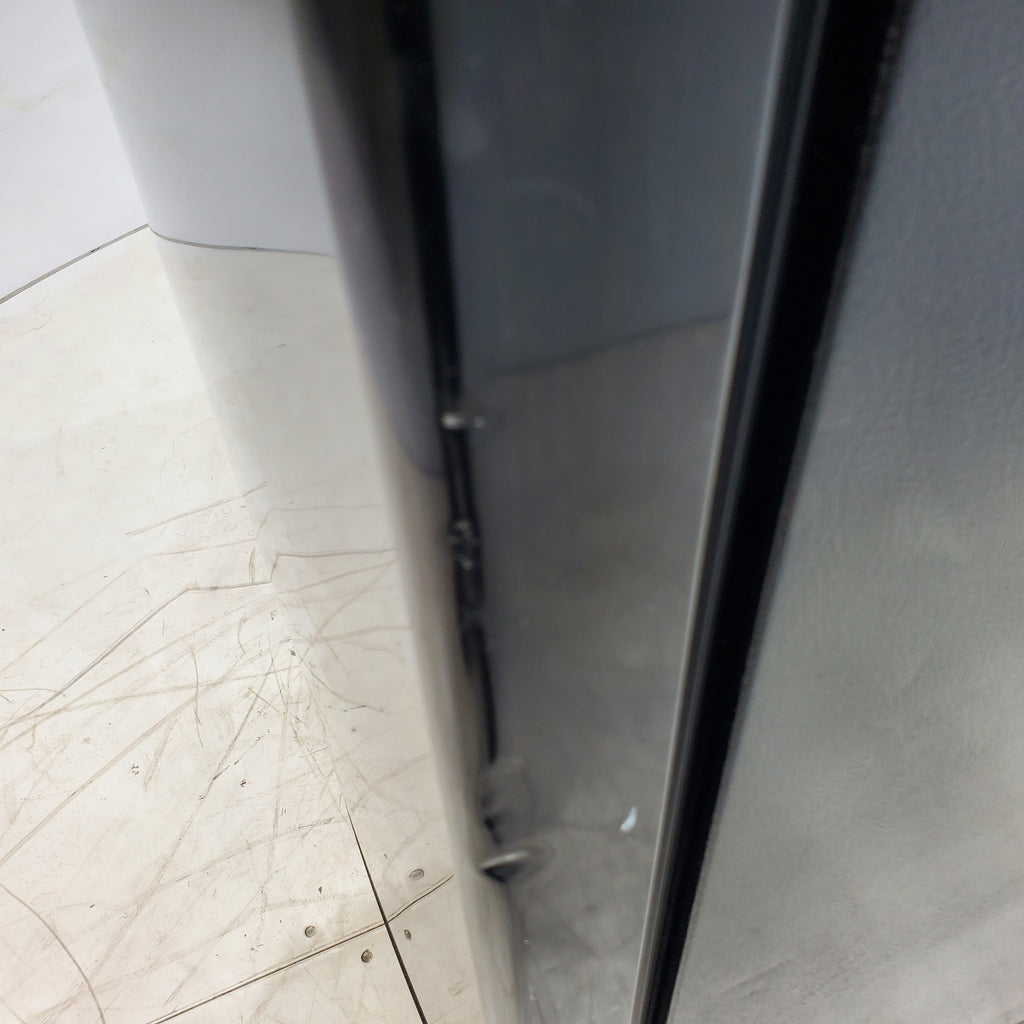 Pictures of 28" Wide Whirlpool Black ENERGY STAR17.5 cu ft Top - Freezer Refrigerator with Automatic Defrost System - Certified Refurbished - Neu Appliance Outlet - Discount Appliance Outlet in Austin, Tx