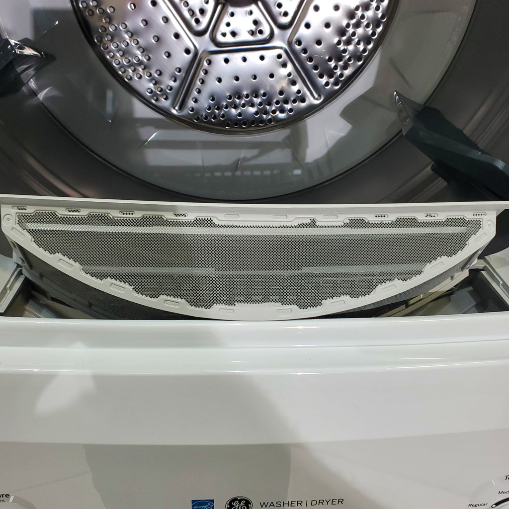 Pictures of ENERGY STAR GE 3.9 cu. ft. Laundry Center Washer with Infusor Wash Mechanism and 5.9 cu. ft. Electric Dryer with 3-Way Venting - Scratch & Dent - Major - Neu Appliance Outlet - Discount Appliance Outlet in Austin, Tx