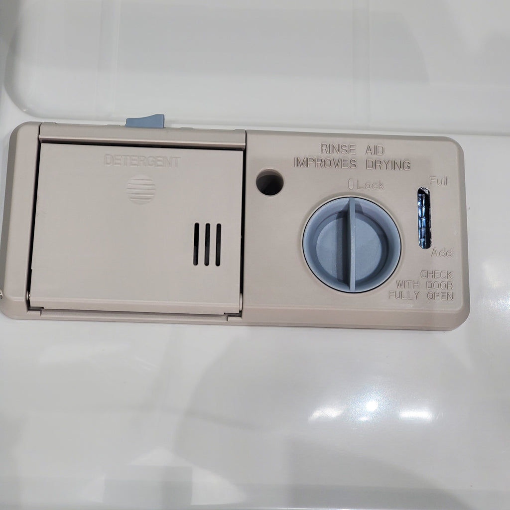 Pictures of Standard 24 in Width Stainless Steel ENERGY STAR Whirlpool Built In Dishwasher with 1-Hour Wash Cycle - Scratch & Dent - Moderate - Neu Appliance Outlet - Discount Appliance Outlet in Austin, Tx