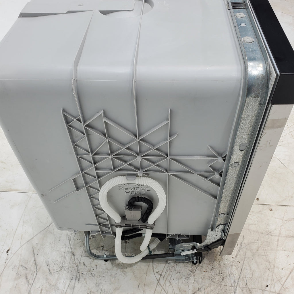 Pictures of Standard 24 in Width Stainless Steel ENERGY STAR Whirlpool Built In Dishwasher with 1-Hour Wash Cycle - Scratch & Dent - Moderate - Neu Appliance Outlet - Discount Appliance Outlet in Austin, Tx