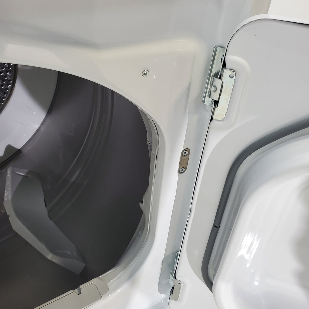 Pictures of HE GE 7.2 cu. ft. Electric Dryer with HE Sensor Dry - Scratch & Dent - Minor - Neu Appliance Outlet - Discount Appliance Outlet in Austin, Tx