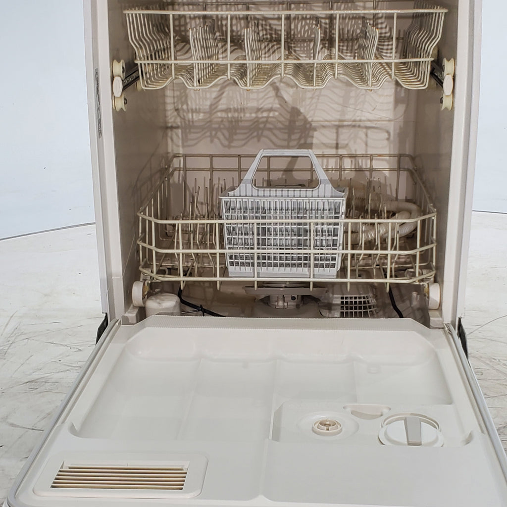 Pictures of Standard 24 inch Ge ENERGY STAR  Full Console Dishwasher with 5 wash Cycles - Certified Refurbished - Neu Appliance Outlet - Discount Appliance Outlet in Austin, Tx