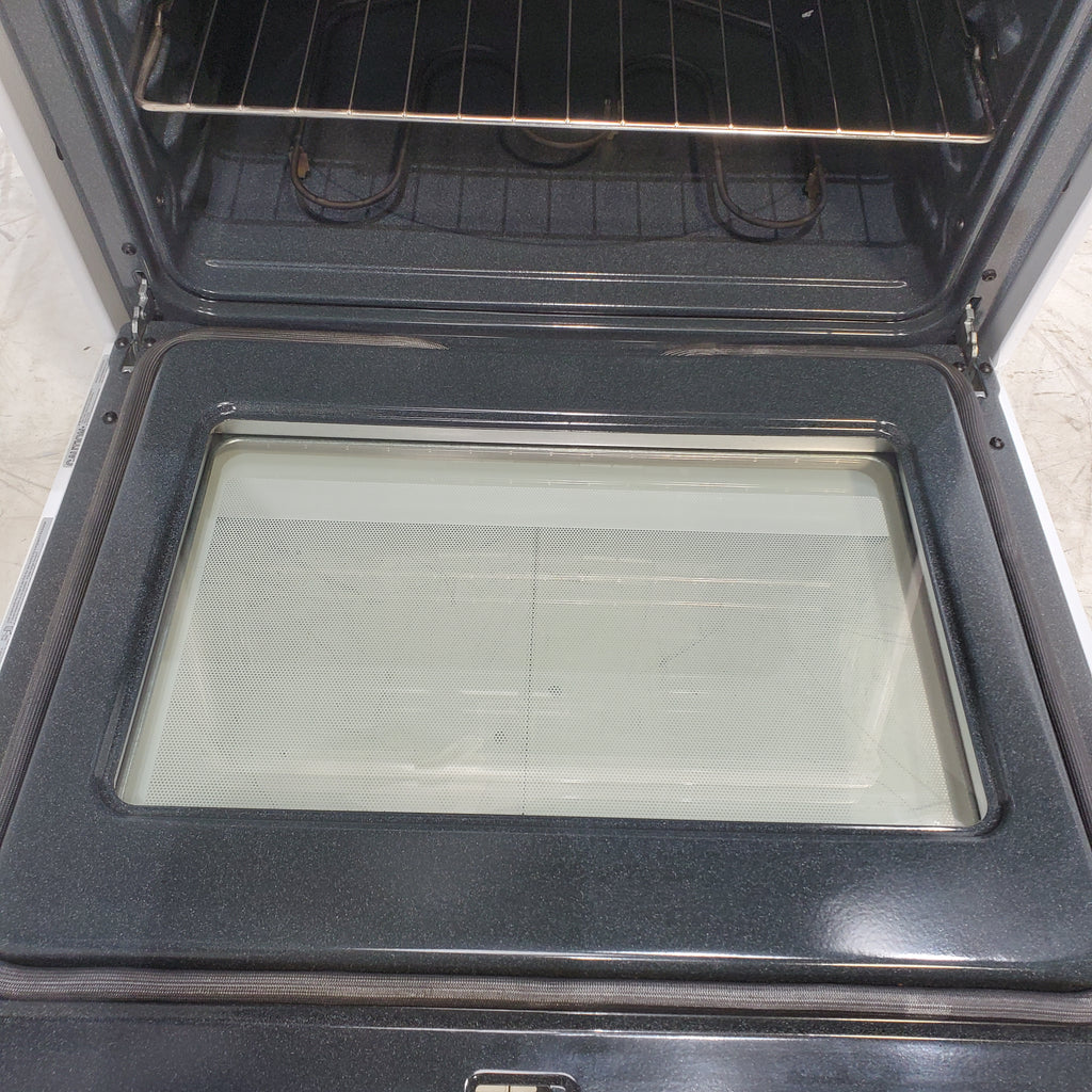 Pictures of White GE 5.3 cu. ft. Freestanding 4 Element Electric Range with Dual Element Baking and Self-Cleaning Oven- Certified Refurbished - Neu Appliance Outlet - Discount Appliance Outlet in Austin, Tx