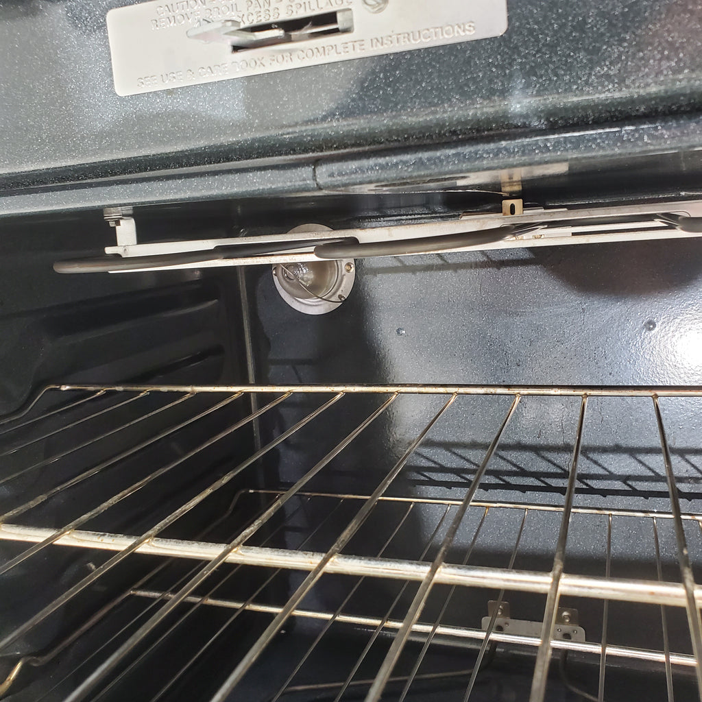 Pictures of White GE 5.3 cu. ft. Freestanding 4 Element Electric Range with Dual Element Baking and Self-Cleaning Oven- Certified Refurbished - Neu Appliance Outlet - Discount Appliance Outlet in Austin, Tx