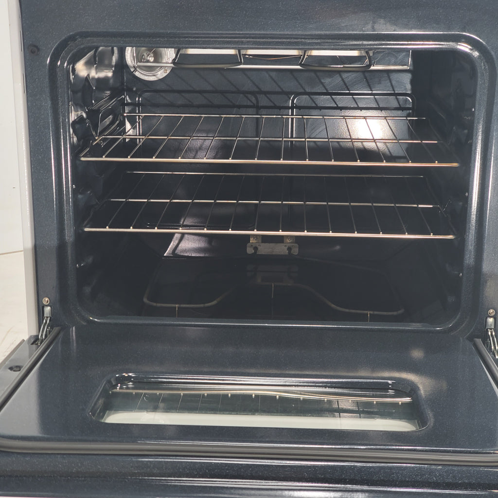 Pictures of White GE 5.0 cu. ft. Freestanding 4 Heating Element Electric Range with Dual Element Bake - Certified Refurbished - Neu Appliance Outlet - Discount Appliance Outlet in Austin, Tx