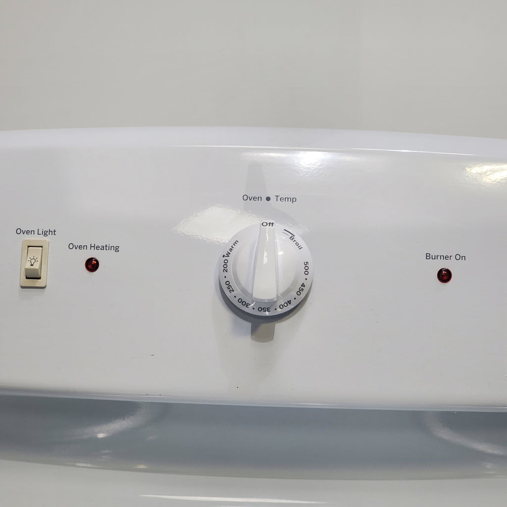 Pictures of White GE 5.0 cu. ft. Freestanding 4 Heating Element Electric Range with Dual Element Bake - Certified Refurbished - Neu Appliance Outlet - Discount Appliance Outlet in Austin, Tx