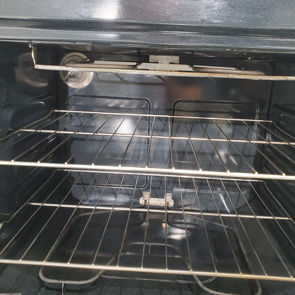 Pictures of White GE 5.0 cu. ft. Freestanding 4 Heating Element Electric Range with Dual Element Bake - Certified Refurbished - Neu Appliance Outlet - Discount Appliance Outlet in Austin, Tx