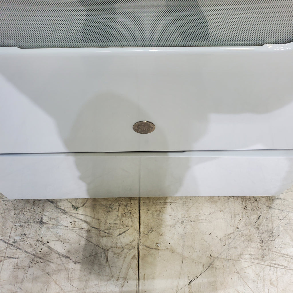 Pictures of White GE 5.0 cu. ft. Freestanding 4 Heating Element Electric Range with Dual Element Bake - Certified Refurbished - Neu Appliance Outlet - Discount Appliance Outlet in Austin, Tx