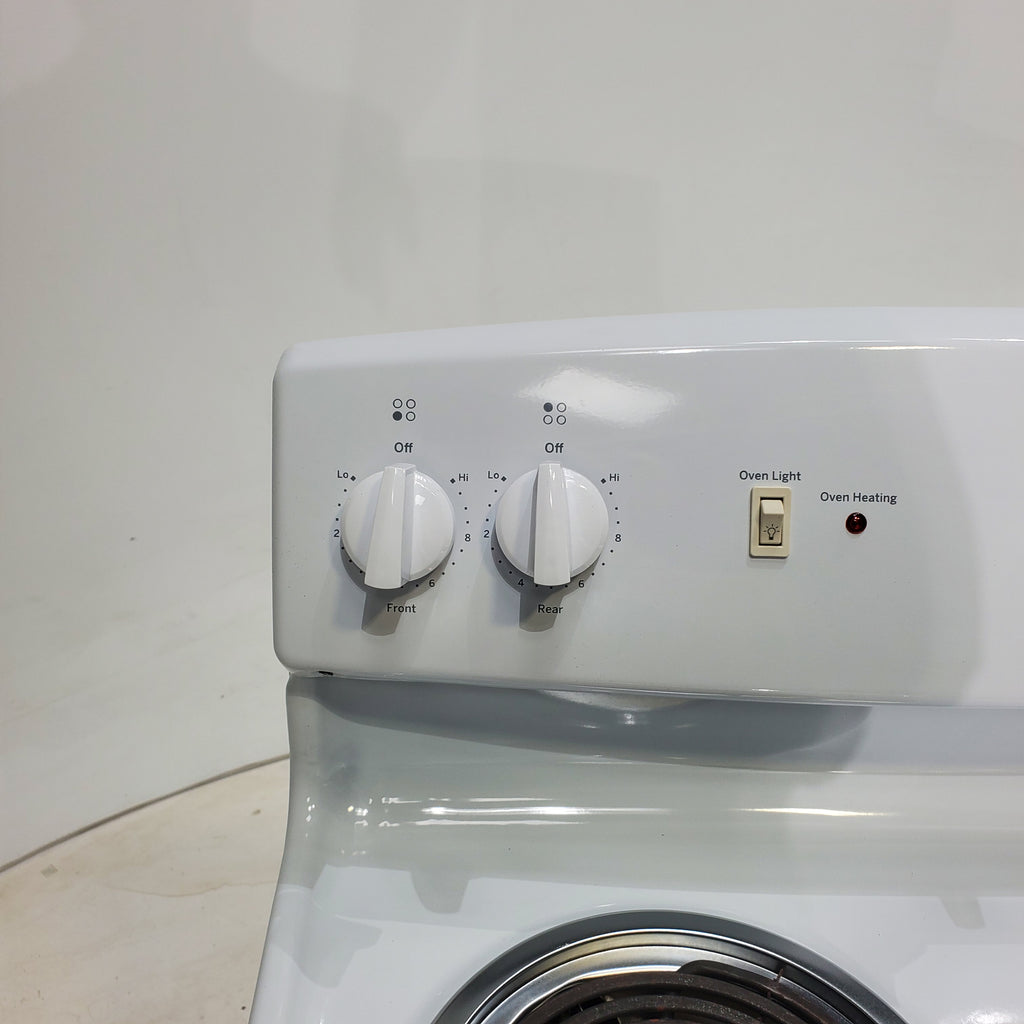 Pictures of White GE 5.0 cu. ft. Freestanding 4 Heating Element Electric Range with Dual Element Bake - Certified Refurbished - Neu Appliance Outlet - Discount Appliance Outlet in Austin, Tx