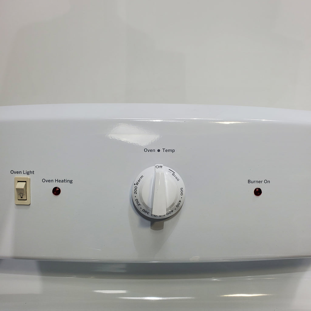 Pictures of White GE 5.0 cu. ft. Freestanding 4 Heating Element Electric Range with Dual Element Bake - Certified Refurbished - Neu Appliance Outlet - Discount Appliance Outlet in Austin, Tx