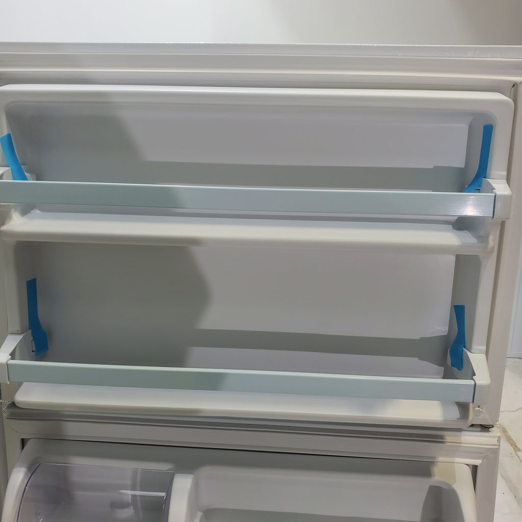 Pictures of 28" Wide White Whirlpool 14.3 cu. ft. Top Freezer Refrigerator with Reversible Doors - Scratch & Dent - Minor - Neu Appliance Outlet - Discount Appliance Outlet in Austin, Tx