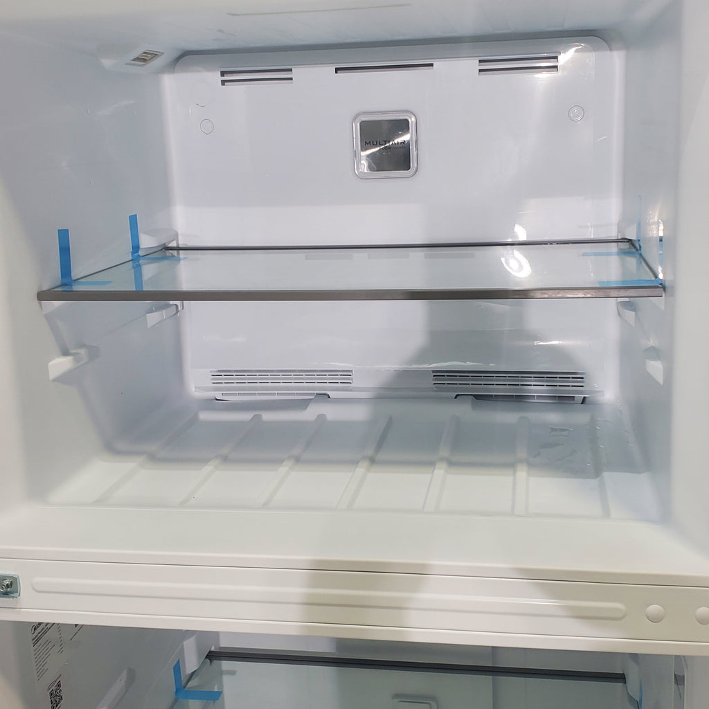 Pictures of White ENERGY STAR Midea 18.1 cu. ft. Top Freezer Refrigerator with Reversible Door - Scratch & Dent - Minor - Neu Appliance Outlet - Discount Appliance Outlet in Austin, Tx