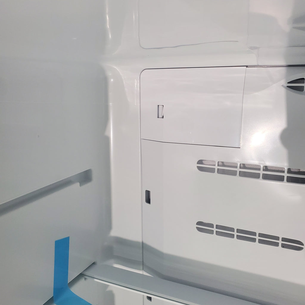 Pictures of 30" Wide Easy Care Stainless Steel Frigidaire 18.3 cu. ft. Top Freezer Bottom Refrigerator with EvenTemp Cooling System - Scratch and Dent - Minor - Neu Appliance Outlet - Discount Appliance Outlet in Austin, Tx