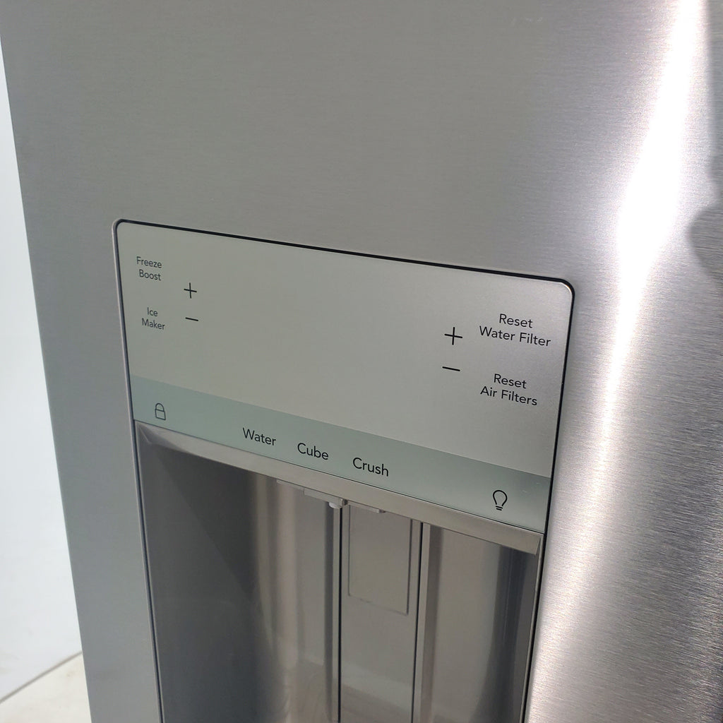 Pictures of Stainless Steel ENERGY STAR Frigidaire 27.8 cu. ft. 3 Door French Door Refrigerator with Exterior Water and Ice Dispenser - Scratch & Dent - Minor - Neu Appliance Outlet - Discount Appliance Outlet in Austin, Tx