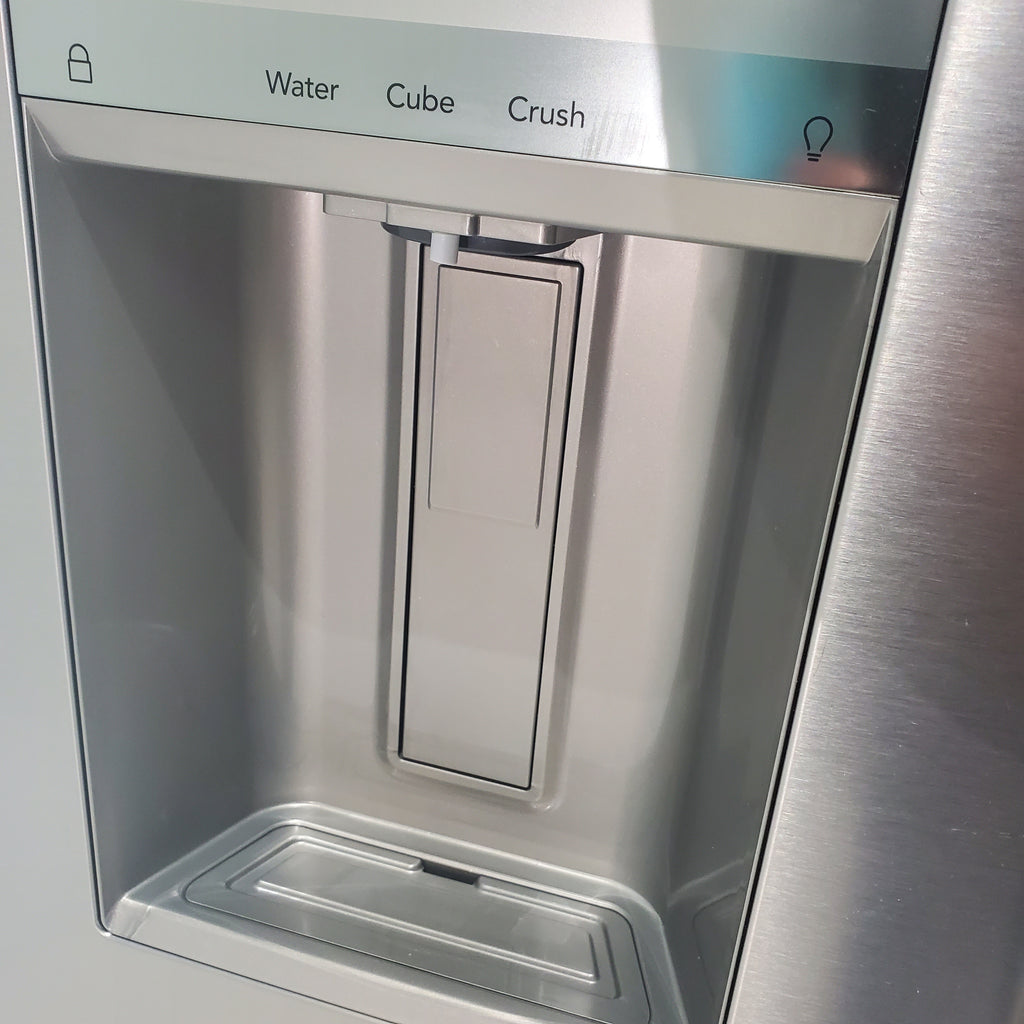 Pictures of Stainless Steel ENERGY STAR Frigidaire 27.8 cu. ft. 3 Door French Door Refrigerator with Exterior Water and Ice Dispenser - Scratch & Dent - Minor - Neu Appliance Outlet - Discount Appliance Outlet in Austin, Tx