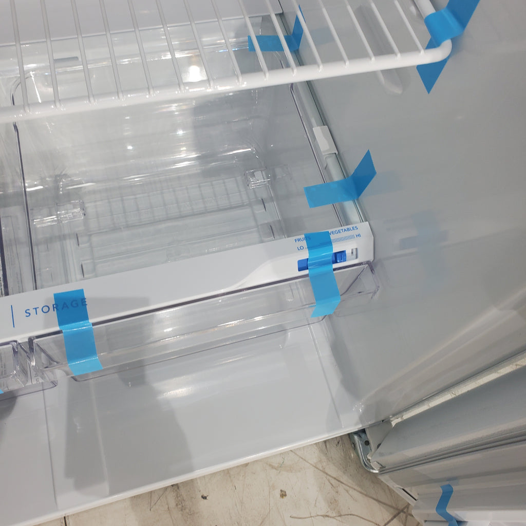 Pictures of White Frigidaire 18.3 cu. ft. Top Freezer Refrigerator with Garage-Ready Design - Scratch & Dent - Moderate - Neu Appliance Outlet - Discount Appliance Outlet in Austin, Tx