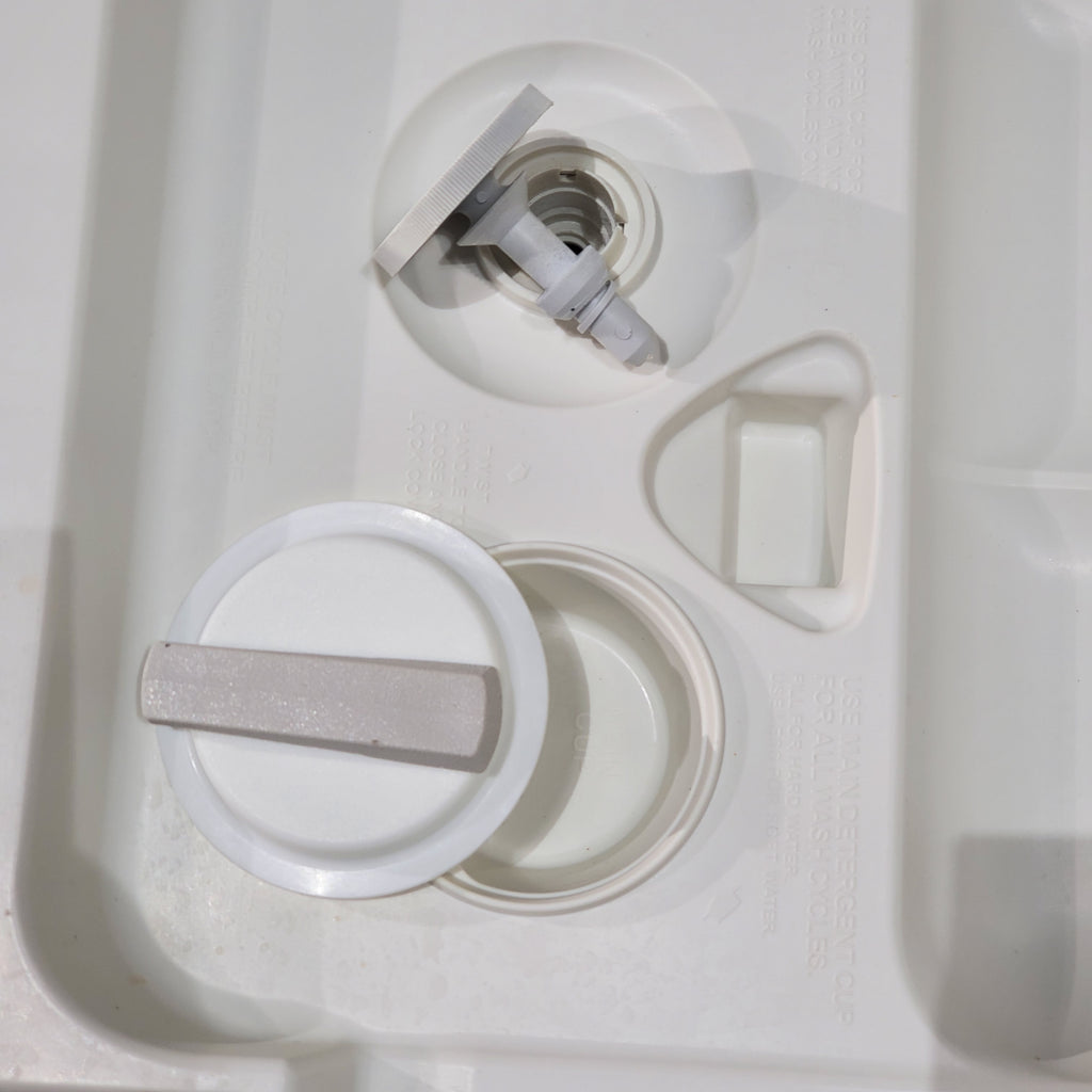 Pictures of Standard 24 inch Ge ENERGY STAR  Full Console Dishwasher with 5 wash Cycles - Certified Refurbished - Neu Appliance Outlet - Discount Appliance Outlet in Austin, Tx